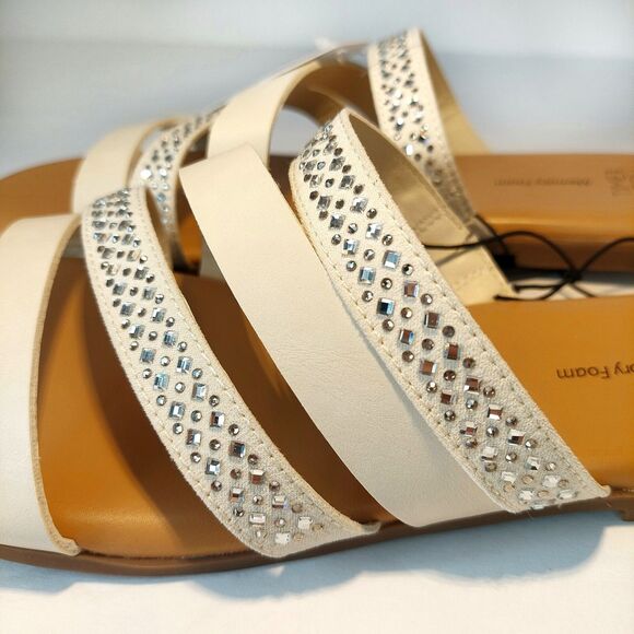NWT Time & Tru Cream Strappy Bling Memory Foam Flat Sandals w/ Crystals Sz 9 - Picture 3 of 7